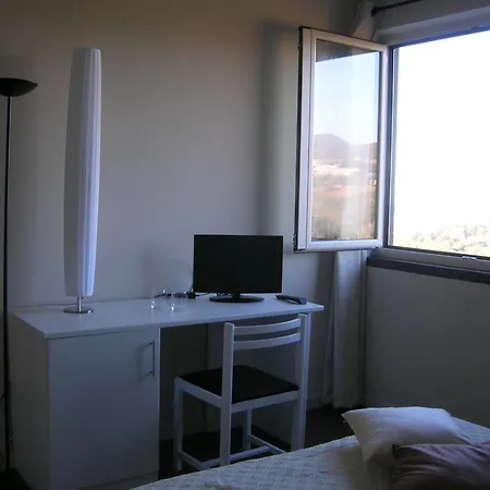 Relais B& Le Rondinelle 招待所