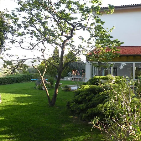 Relais B& Le Rondinelle Guest house *